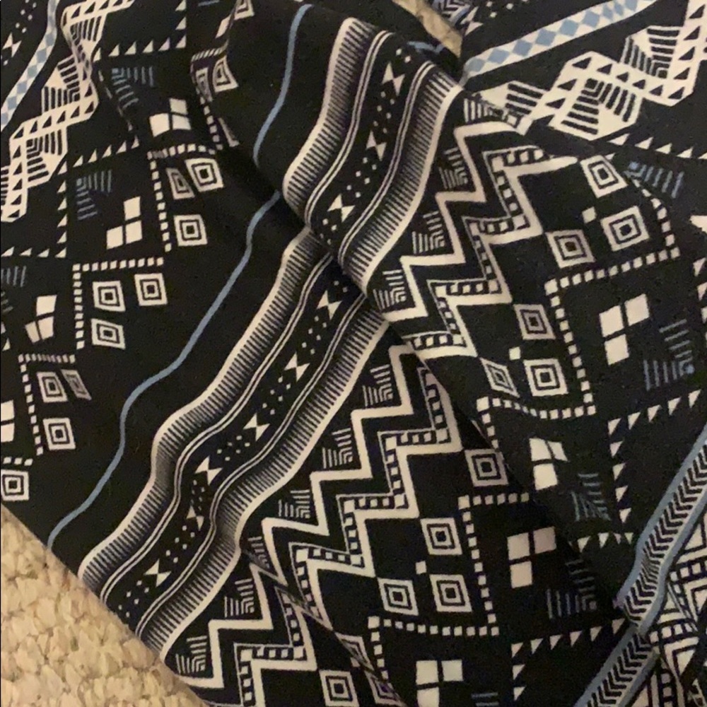 Aztec leggings - Picture 2 of 3